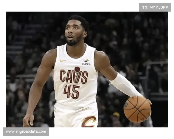 骑士黄蜂伤病报告:梅里尔普拉姆利缺阵,米切尔三球对位 骑士黄蜂伤病报告:梅里尔普拉姆利缺阵,米切尔三球对位